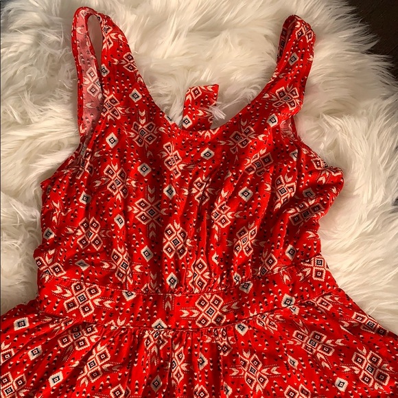 *FOREVER 21* Red patterned mini dress! - Picture 2 of 7